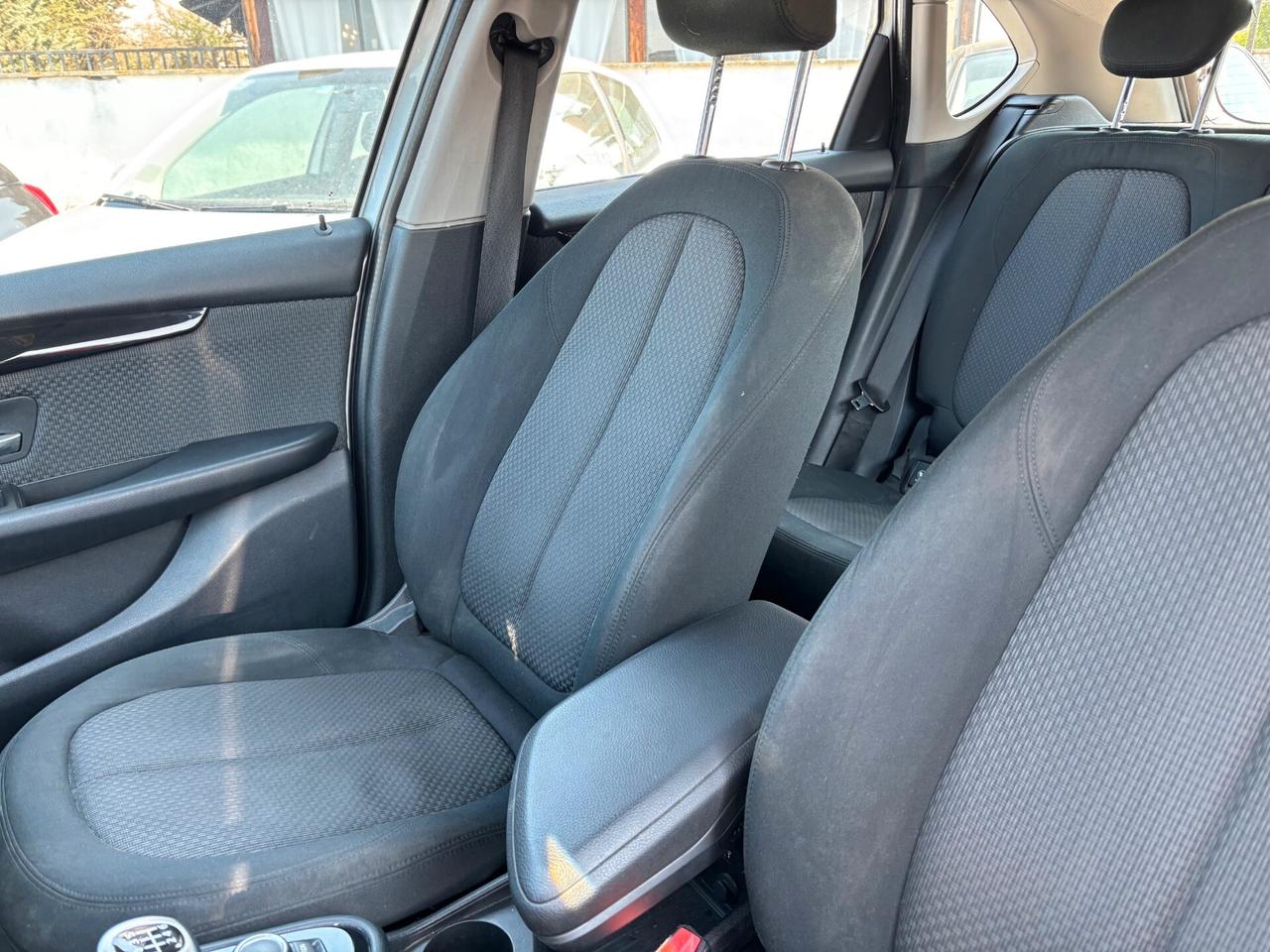 Bmw 216 216d Active Tourer Luxury CERCHI, SENSORI PARK ANTERIORE E POSTERIORE, FARI AUTOMATICI!!!