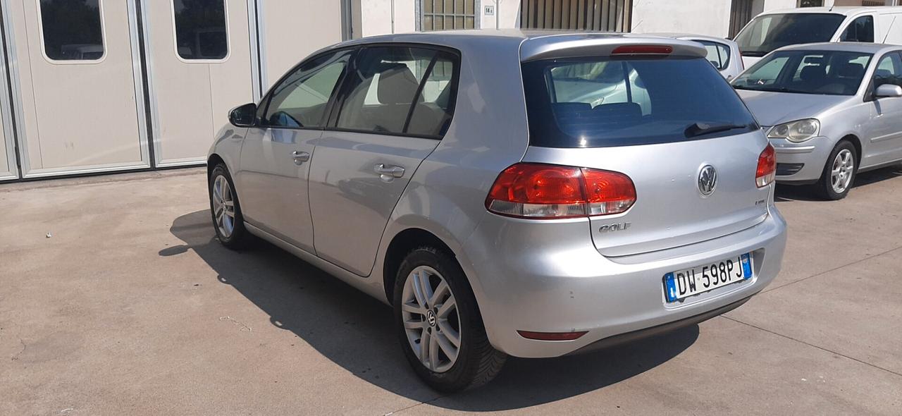 Volkswagen Golf 1.6 gpl benzina gpl valido 2029