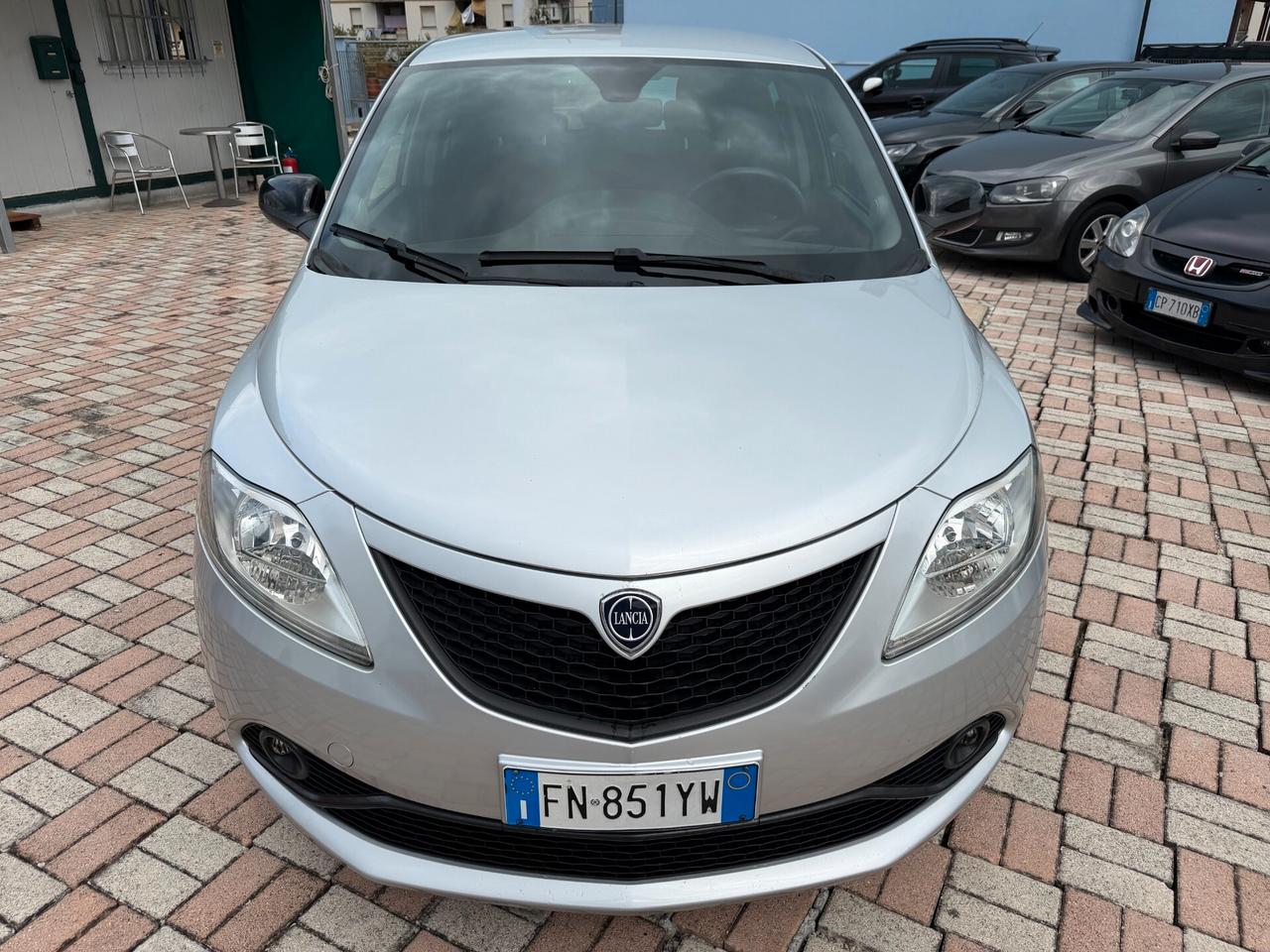Lancia Ypsilon 1.2 69 CV 5 porte GPL Ecochic Platinum