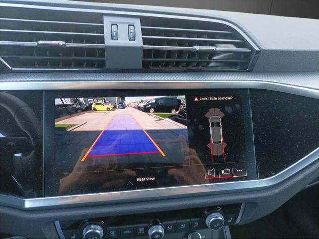 AUDI Q3 SPB 35 TDI S tronic Identity Black