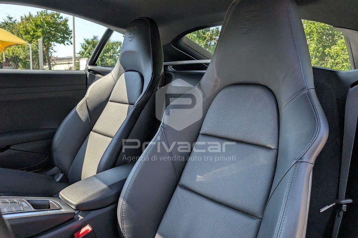 PORSCHE 718 Cayman 2.0