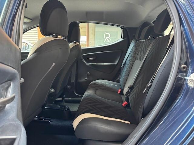 Lancia Ypsilon 1.3 MJT 95 CV Gold Euro 6