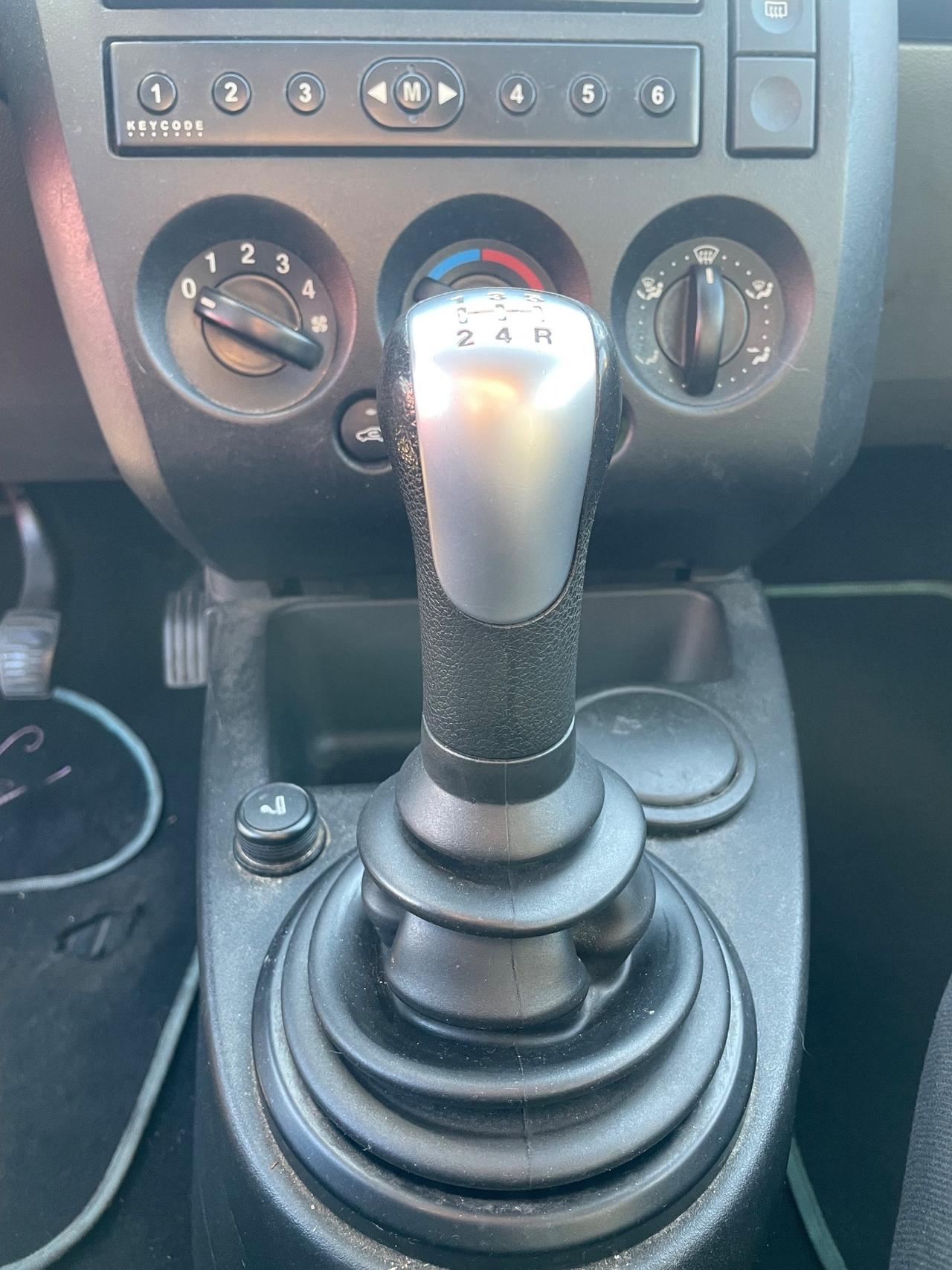 Ford Fiesta 1.4 16V 5p. Ghia