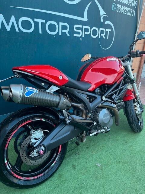 Ducati Monster 696 SPORT GARANZIA PERMUTE FINANZIAMENTO