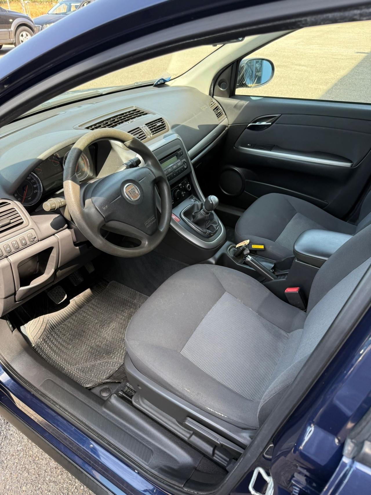 Fiat Croma 1.9 Multijet - NEOPATENTATI