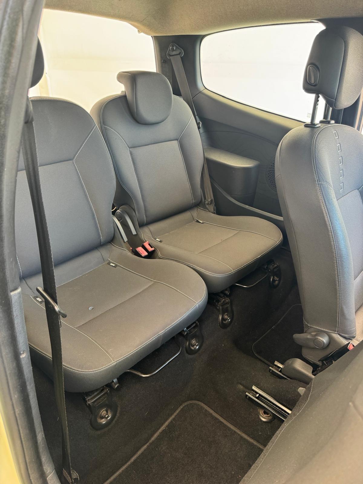 Renault Twingo 1.2 16V Dynamique 76CV 56KW