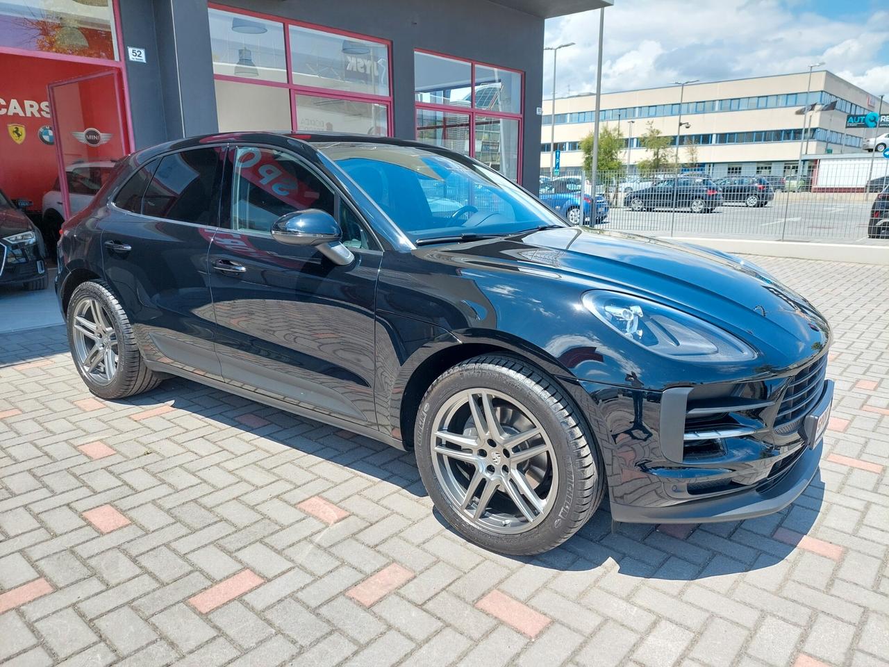 Porsche Macan 2.0 245cv NAVI/TETTO/PASM