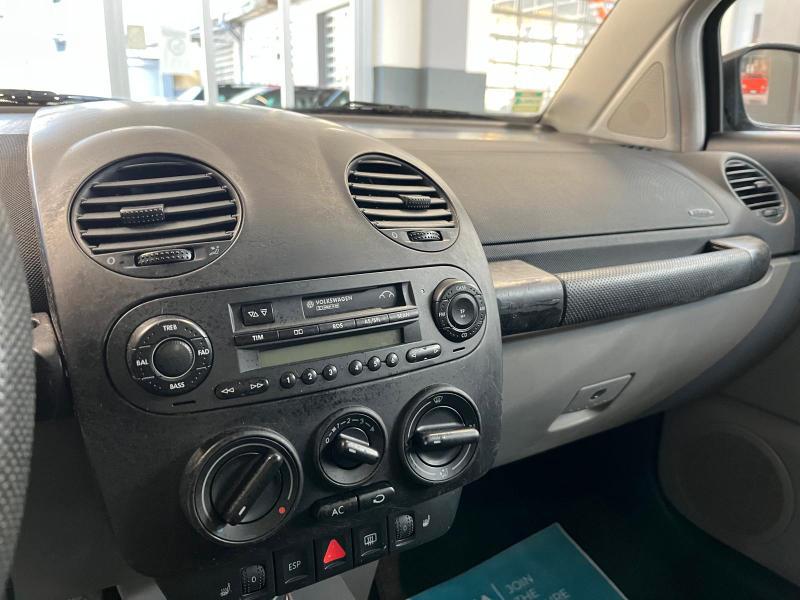 Volkswagen New Beetle Berlina New Beetle 1.6 102cv