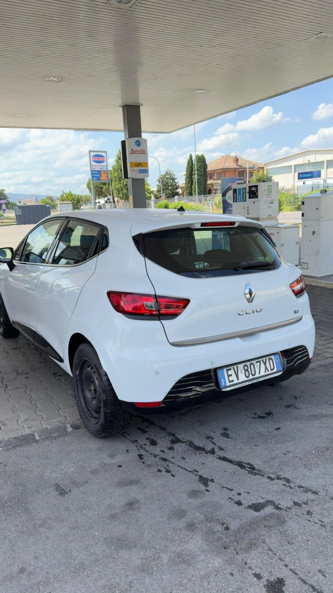 Renault Clio 0.9 TCe 12V 90CV 5 porte Costume National