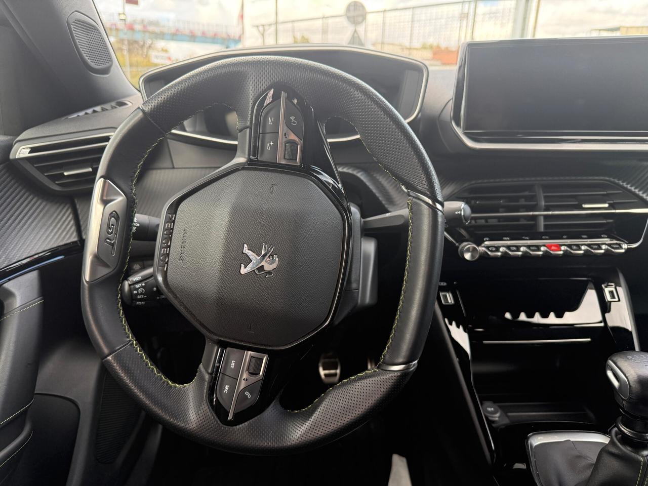 Peugeot 2008 BlueHDi 110 S&S GT