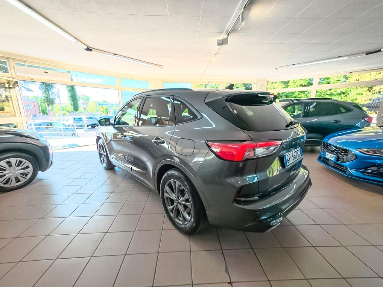 Ford Kuga 2.5 Full Hybrid 190 CV CVT 2WD ST-Line