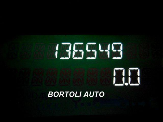 RENAULT Clio 1.5 dCi 136.000 KM COSTUME NATIONAL NAVIGATORE