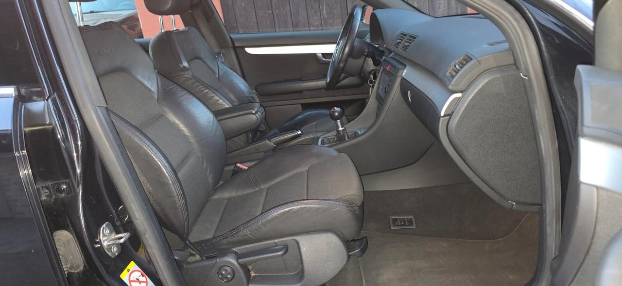 Audi A4 2.0 TDI F.AP. Avant Top plus sline