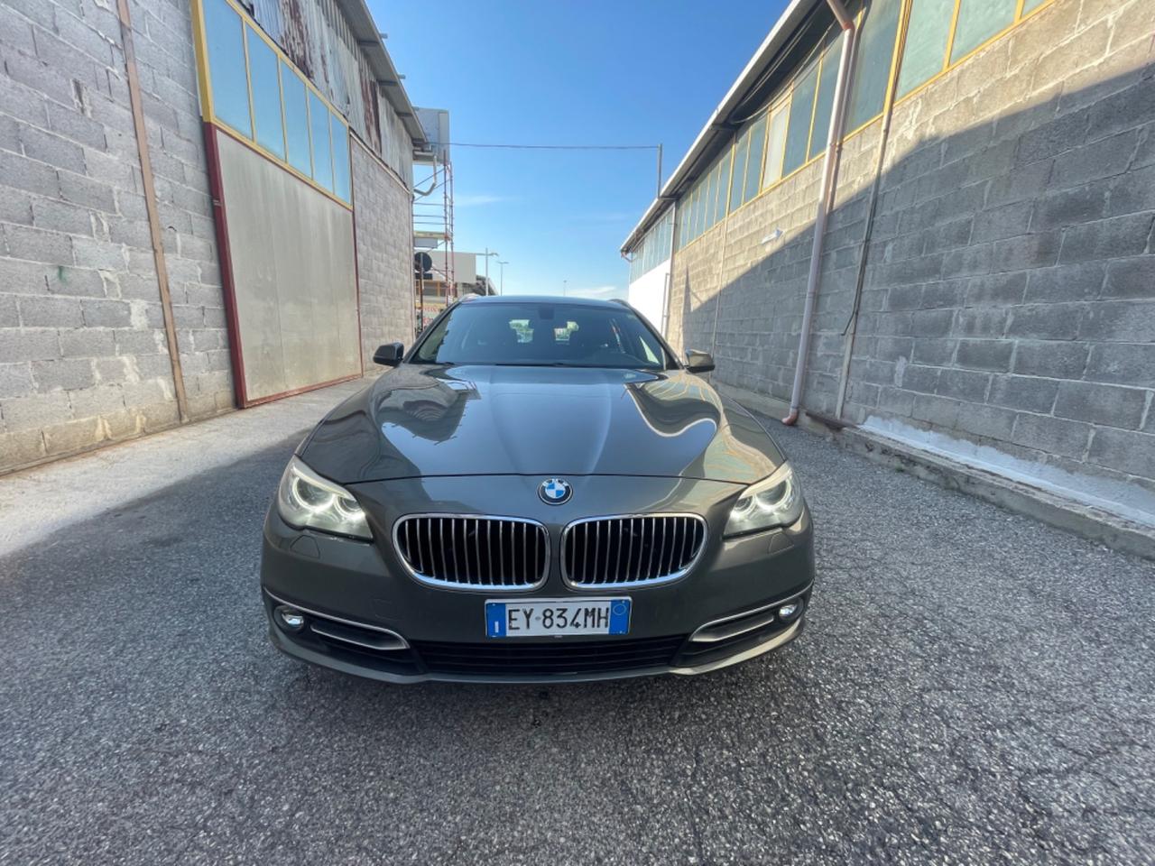 Bmw 520 520d xDrive Touring Luxury NAVI TETTO