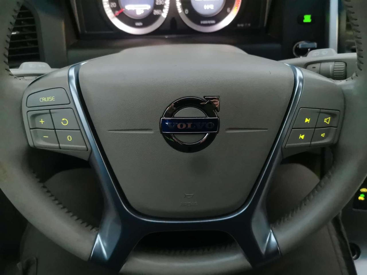 Volvo XC 60 XC60 D5 AWD Kinetic