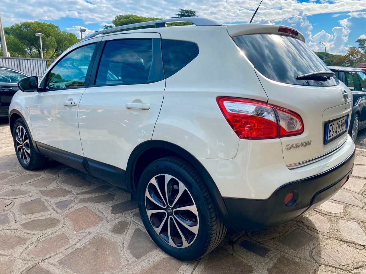 Nissan Qashqai 2.0 dCi Tekna AUTOMATICA -TAGLIANDATA