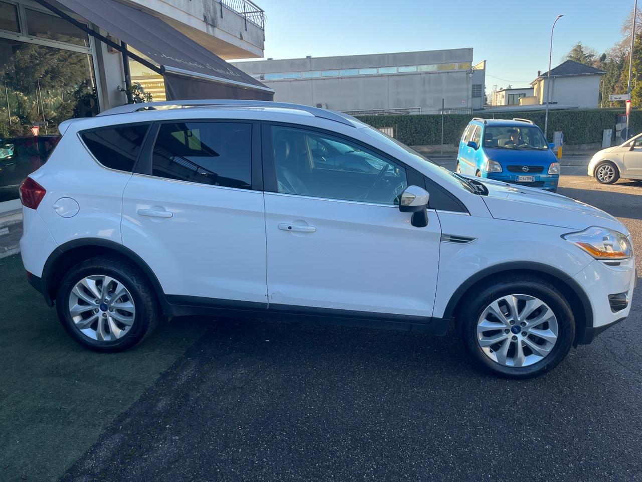 Ford Kuga 2.0 TDCi 163 CV 4WD Individual DPF