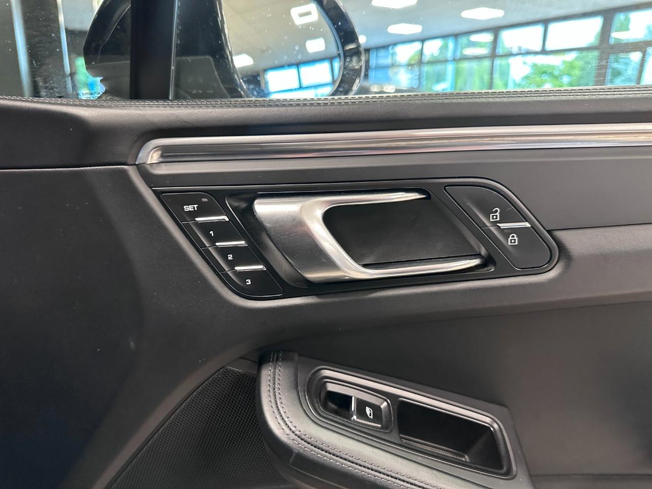 Porsche Macan 2.0 245cv pdk
