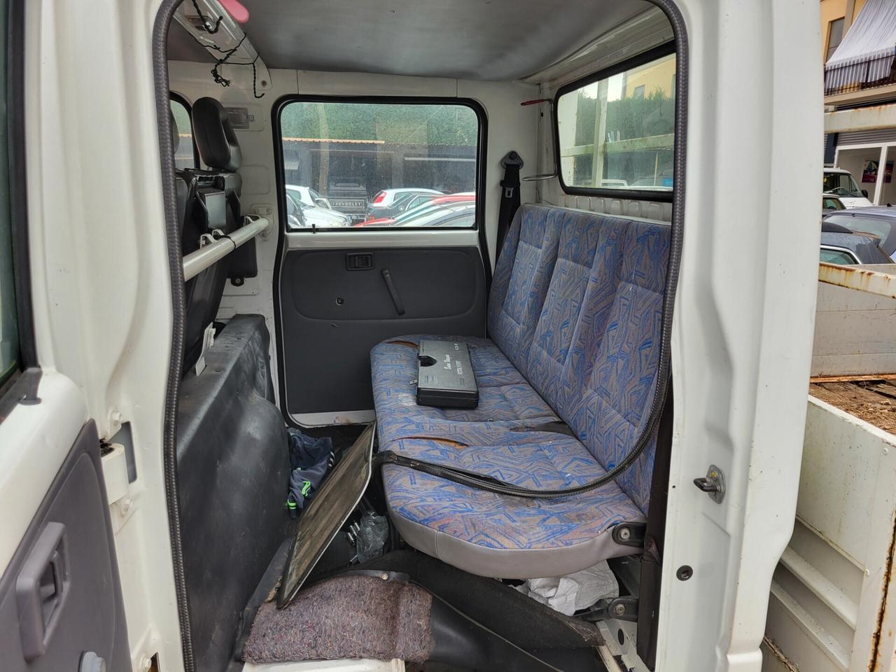 Nissan Cabstar 6 posti MOTORE ROTTO