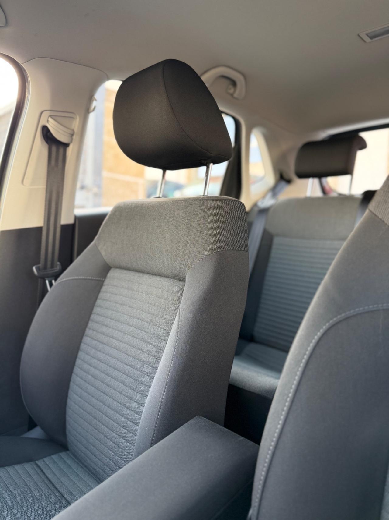 Volkswagen Polo 1.2 75 cvTDI-2011/CLIMA