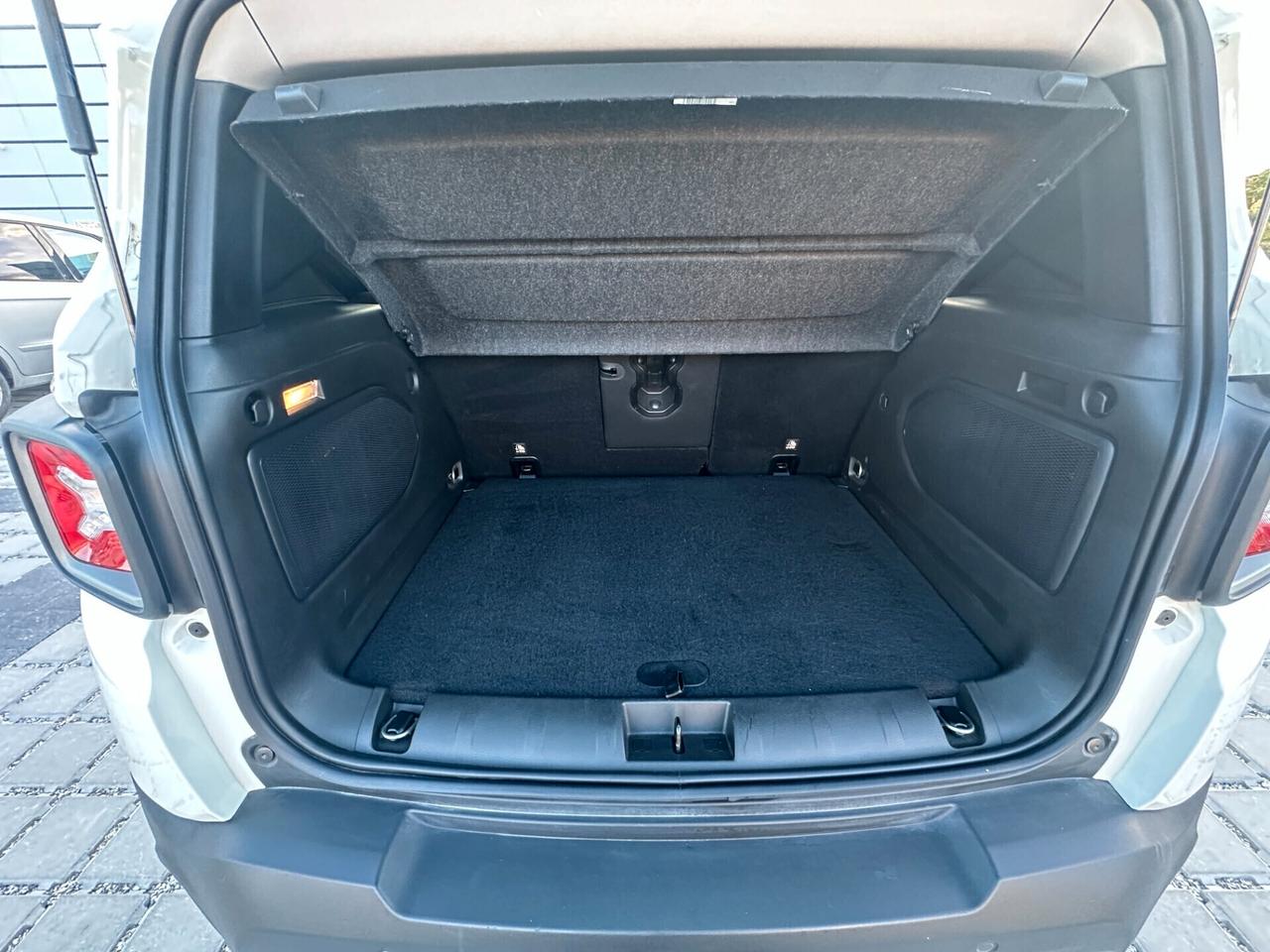 Jeep Renegade 1.6 Mjt DDCT 120 CV Longitude cambio automatico