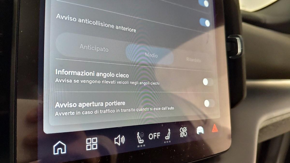 VOLVO Ex30 Single Motor Extended Range Rwd Ultra