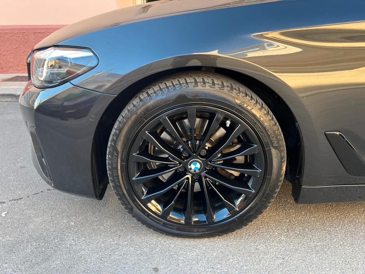 BMW 520D TOURING LUXURY 2.0 MHEV 190CV PELLE NAVI CAM ANNO 2021
