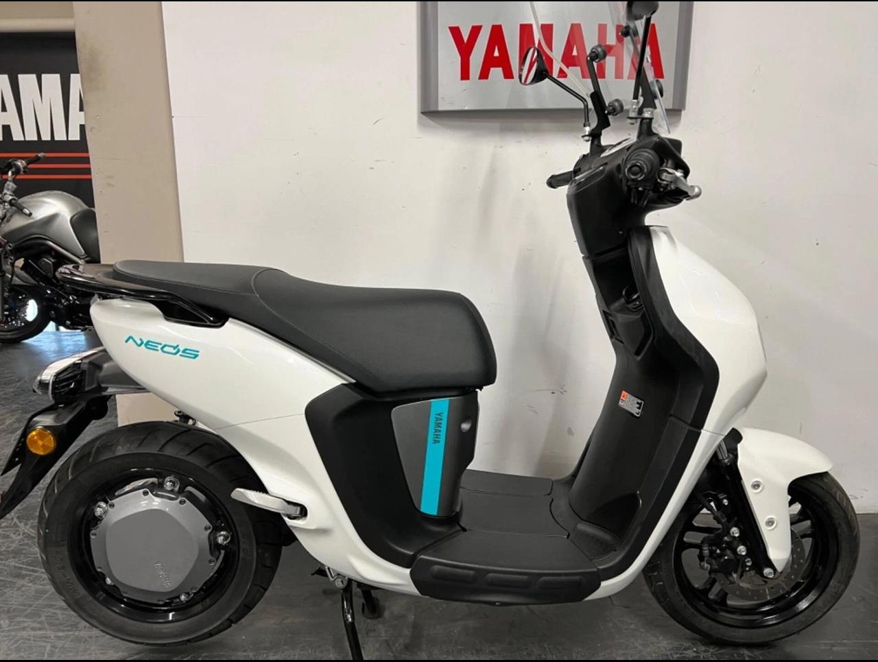 Yamaha Neo's