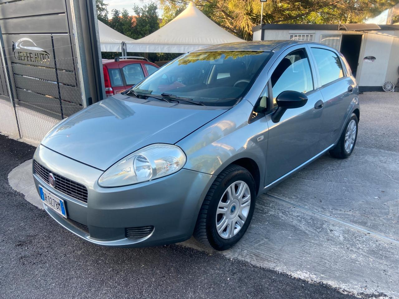 Fiat Grande Punto 1.3 MJT 75 CV 5 porte Dynamic
