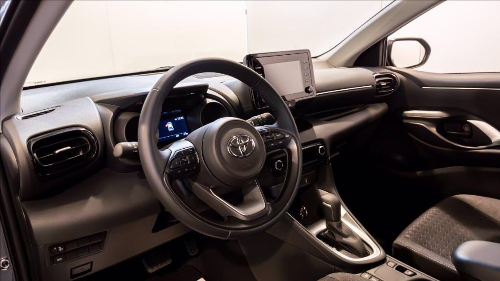 TOYOTA Yaris 1.5h Trend del 2021
