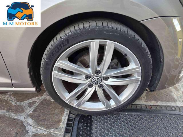 VOLKSWAGEN Golf 7 2.0 TDI 5p. Highline BlueMotion dsg uni prop