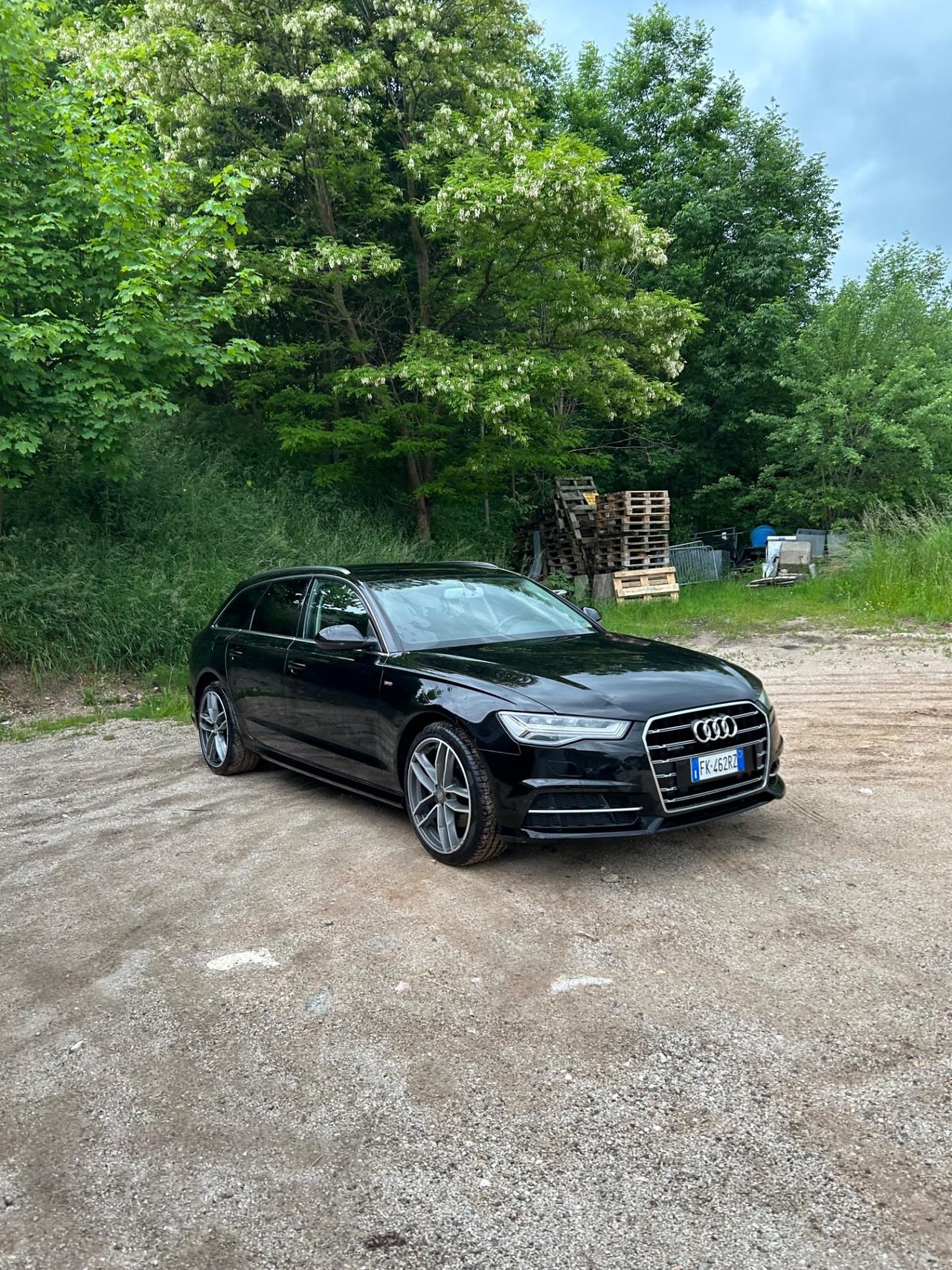 Audi A6 Avant 3.0 TDI quattro S tronic Business