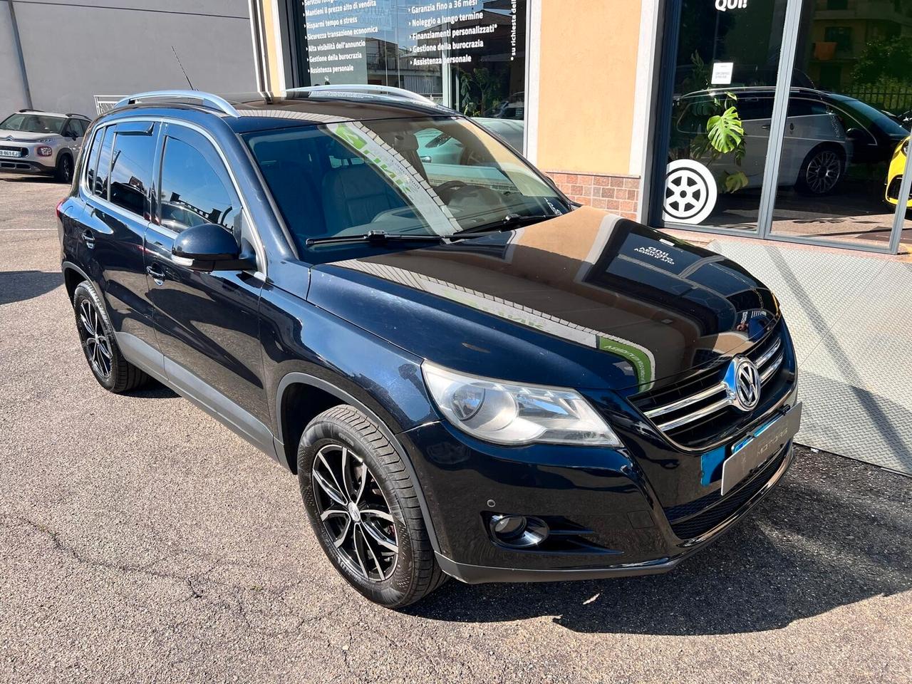 Volkswagen Tiguan 2.0 16V TDI DPF tiptronic Sport & Style (18°)