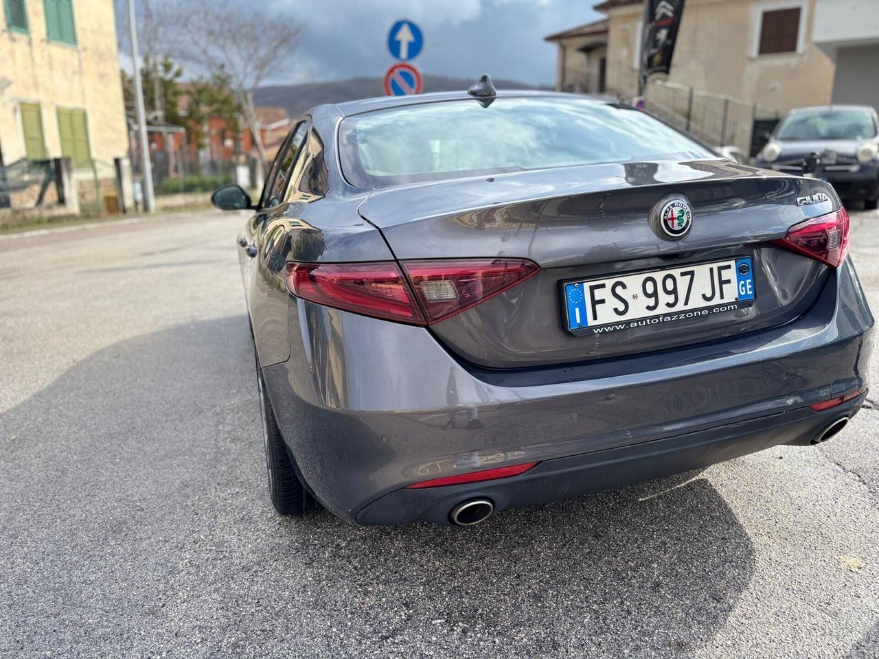 Alfa Romeo Giulia 2.2JTDM 180CV Executiv AUTOM NAV