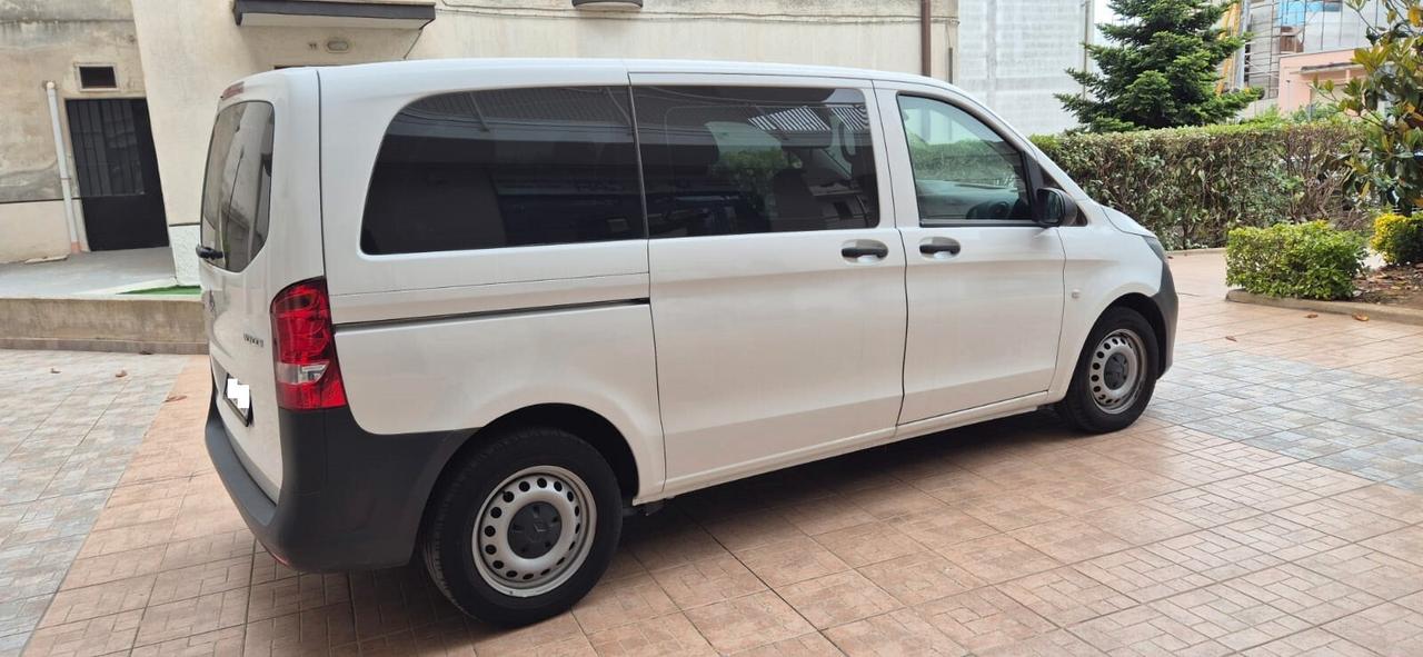 Mercedes-benz Vito 1.8 cdi Compact Tourer Pro 8 posti Iva Esposta