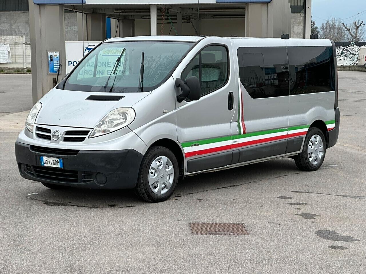 NISSAN PRIMASTAR CON 6 POSTI SUPER PREZZO!