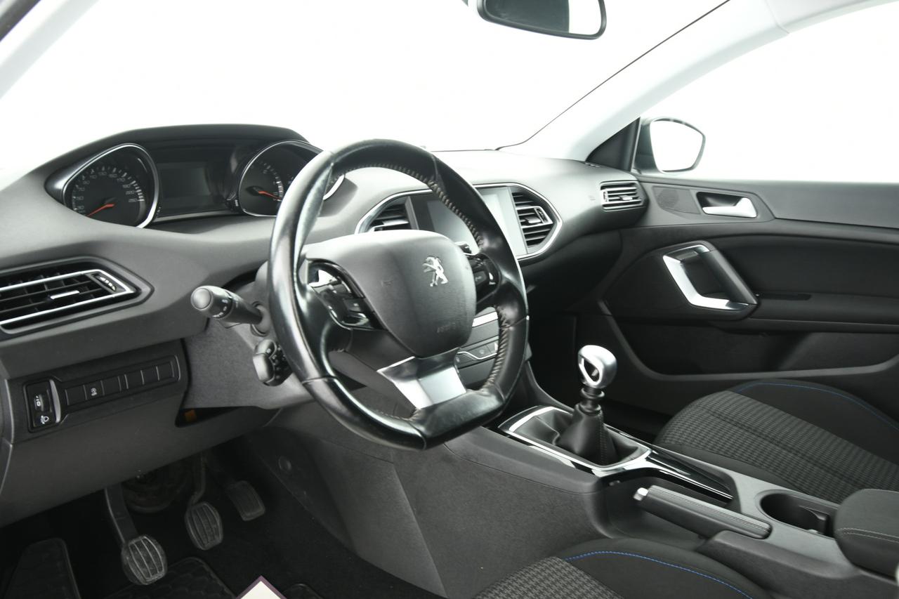 PEUGEOT 308 5p 1.5 bluehdi Business s&s 130cv NEOPATENTATI+APP CONNECT