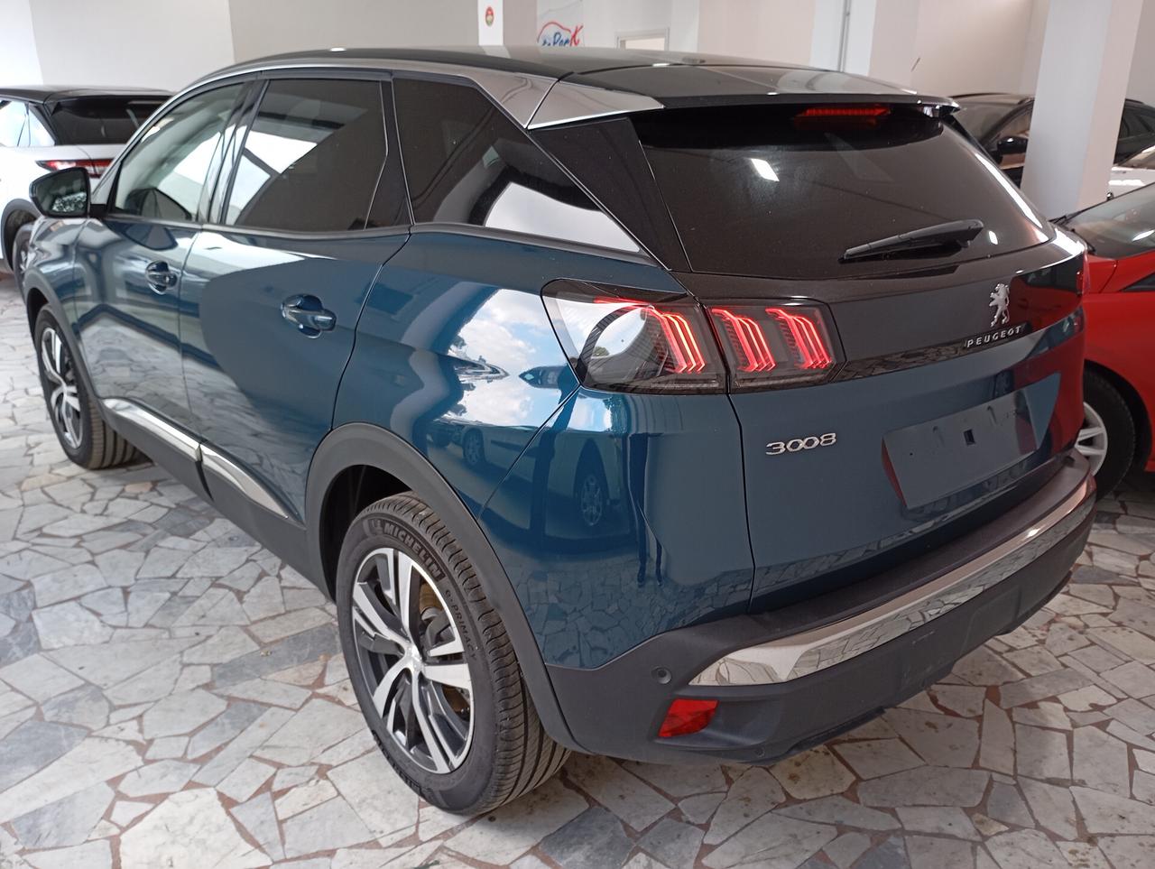 Peugeot 3008 1.2 PureTech Turbo 130CV Allure Pack
