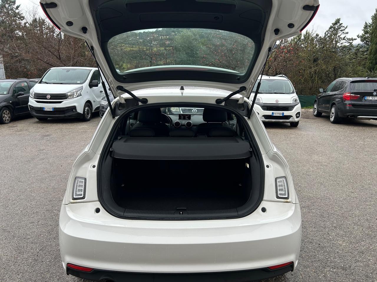 Audi A1 1.4 TDI ultra Metal plus Euro6