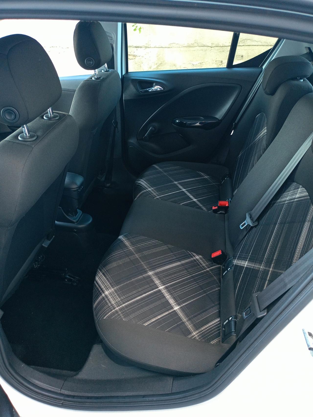 OPEL CORSA 1200 BENZINA GPL