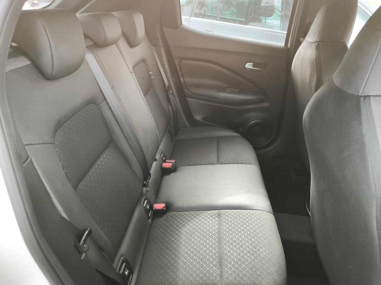 Nissan Juke 1.0 DIG-T 114 CV N-Connecta