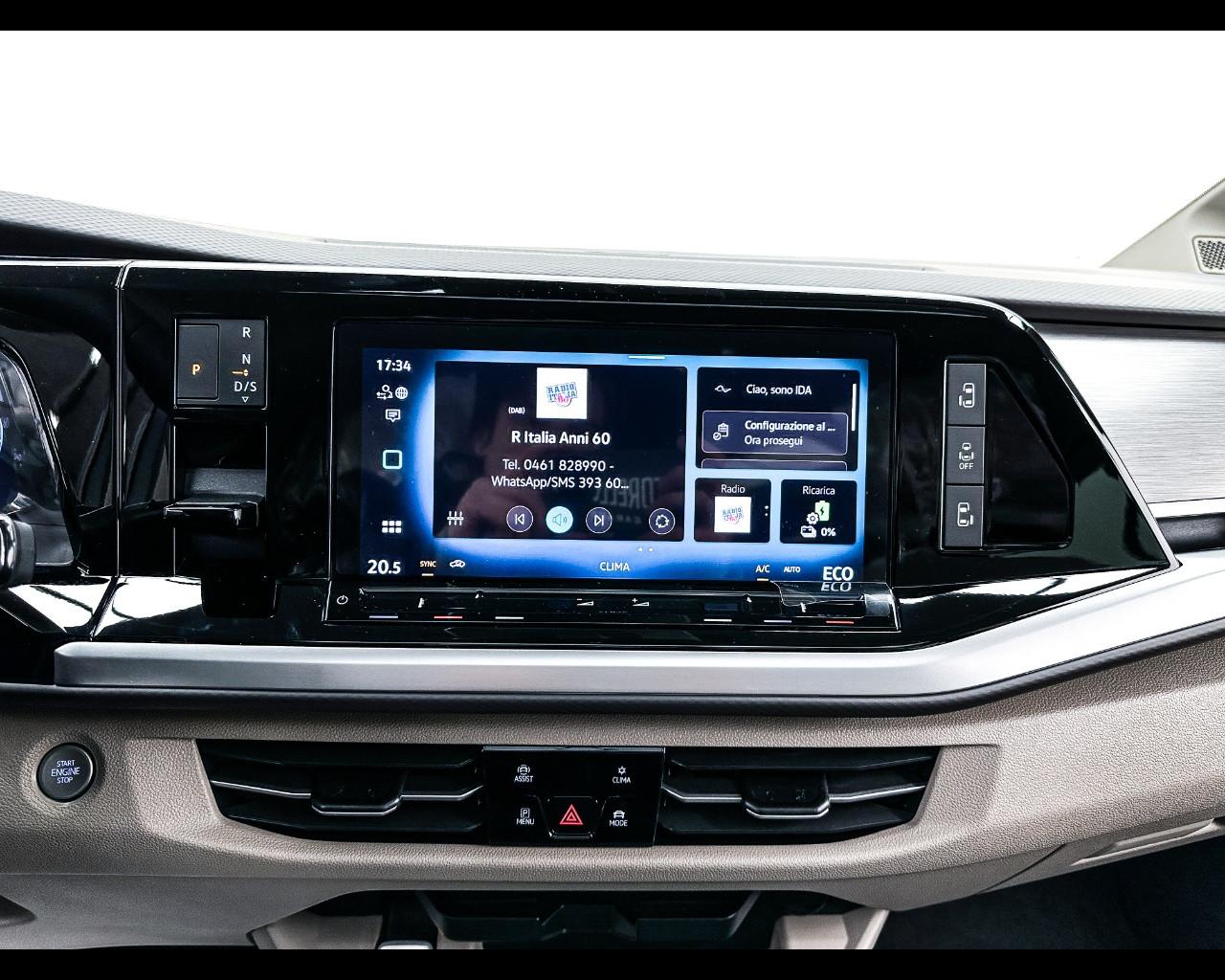 VOLKSWAGEN Multivan 7ª '21-> - Multivan 1.5 PHEV DSG 4Motion Life