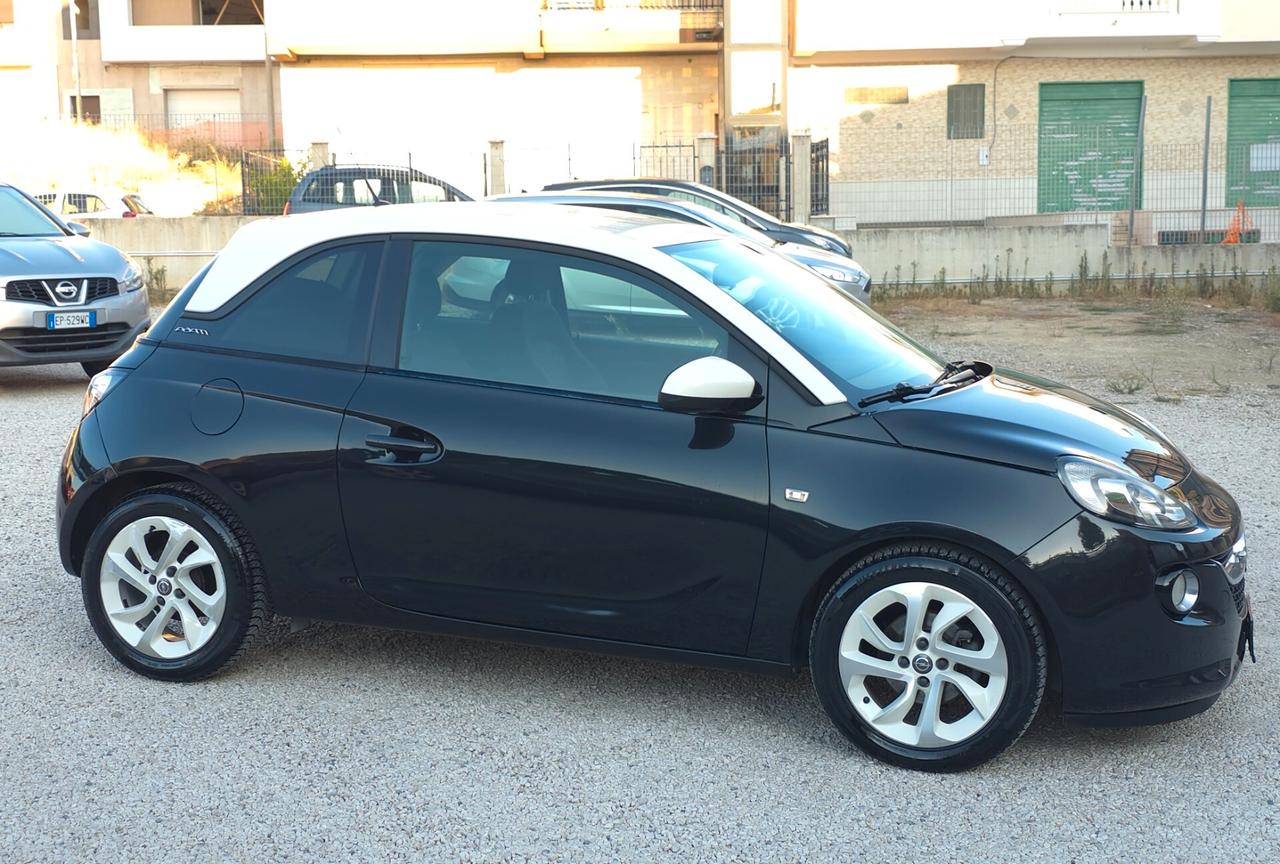 Opel Adam 1.4 87 CV GPL Tech Unlimited