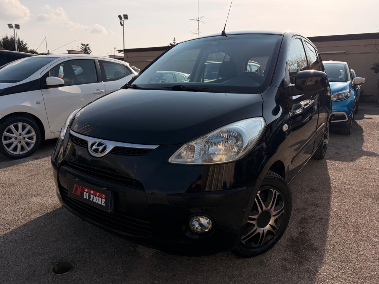 Hyundai i10 1.1 BlueDrive GPL Style BLOCK SHAFT