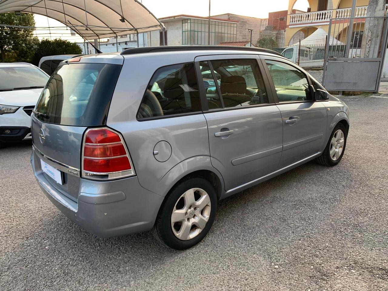 Opel Zafira 1.9 Cdti Autocarro N1 7 posti