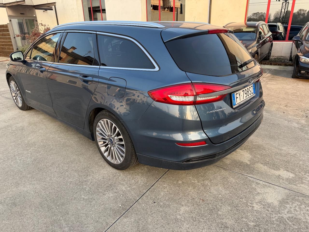 Ford Mondeo Full Hybrid 2.0 187 CV eCVT SW Titanium Business