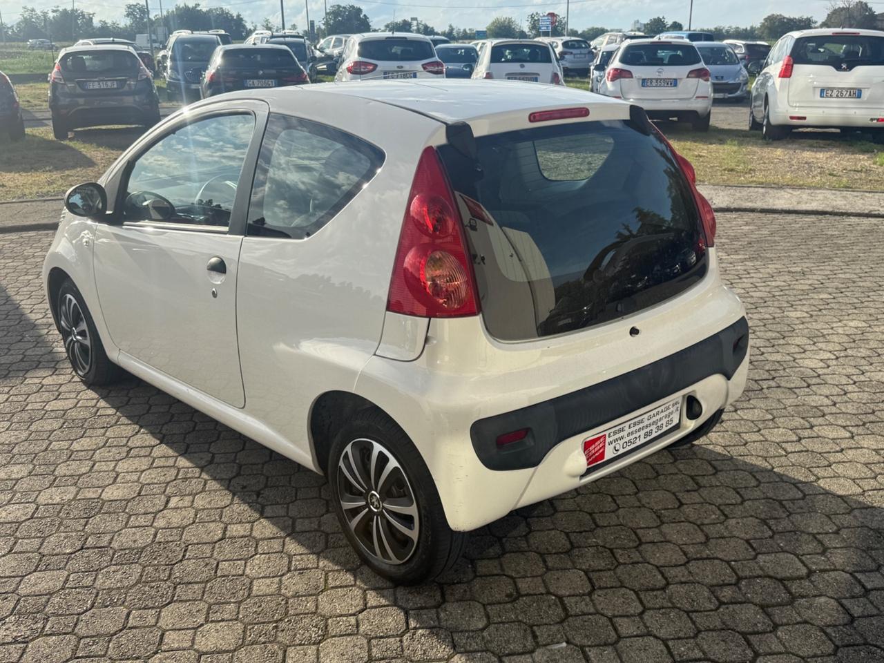 Peugeot 107 1.0 68CV 3p. Desir