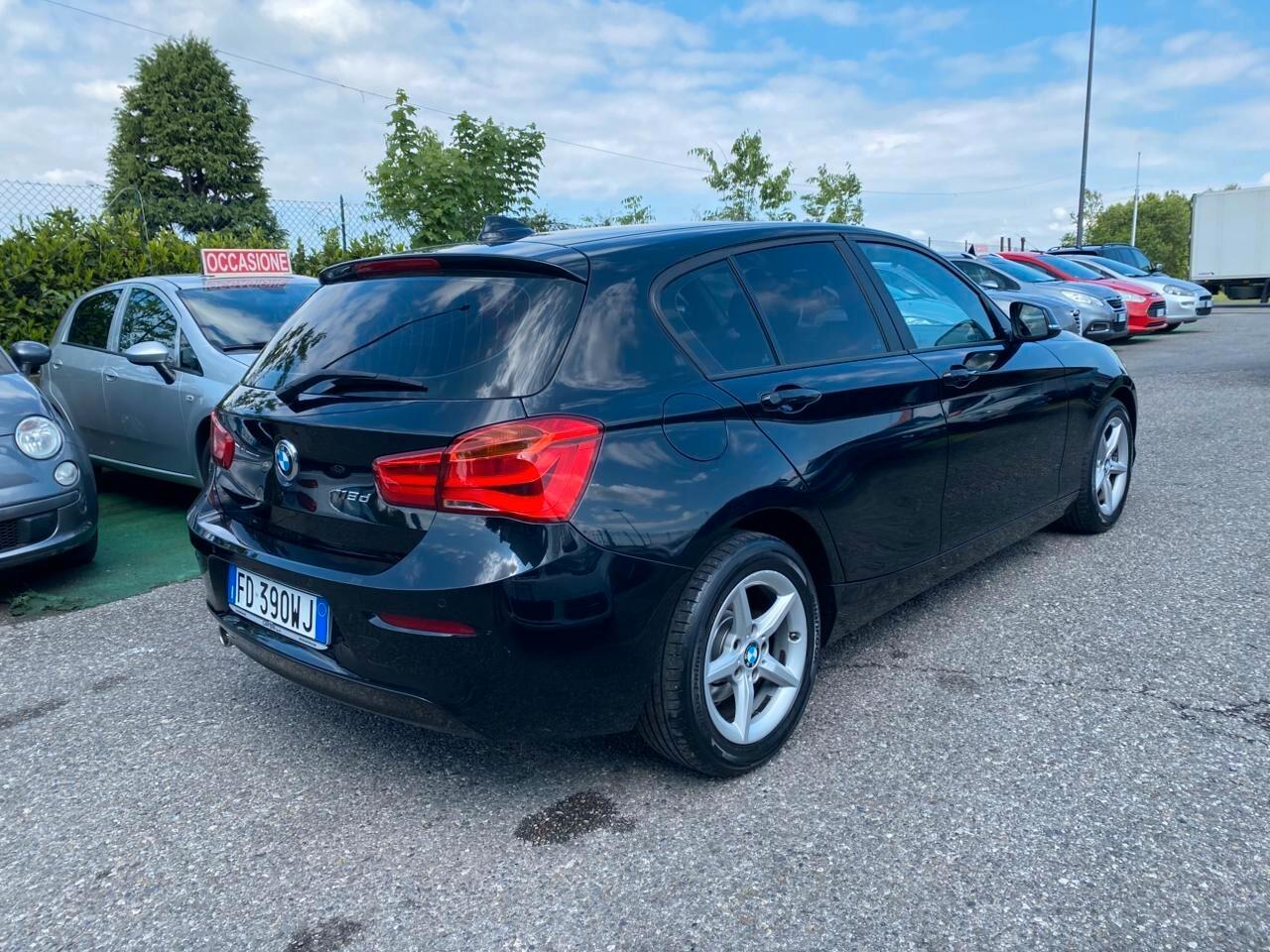 Bmw 118 118d 5p. Urban