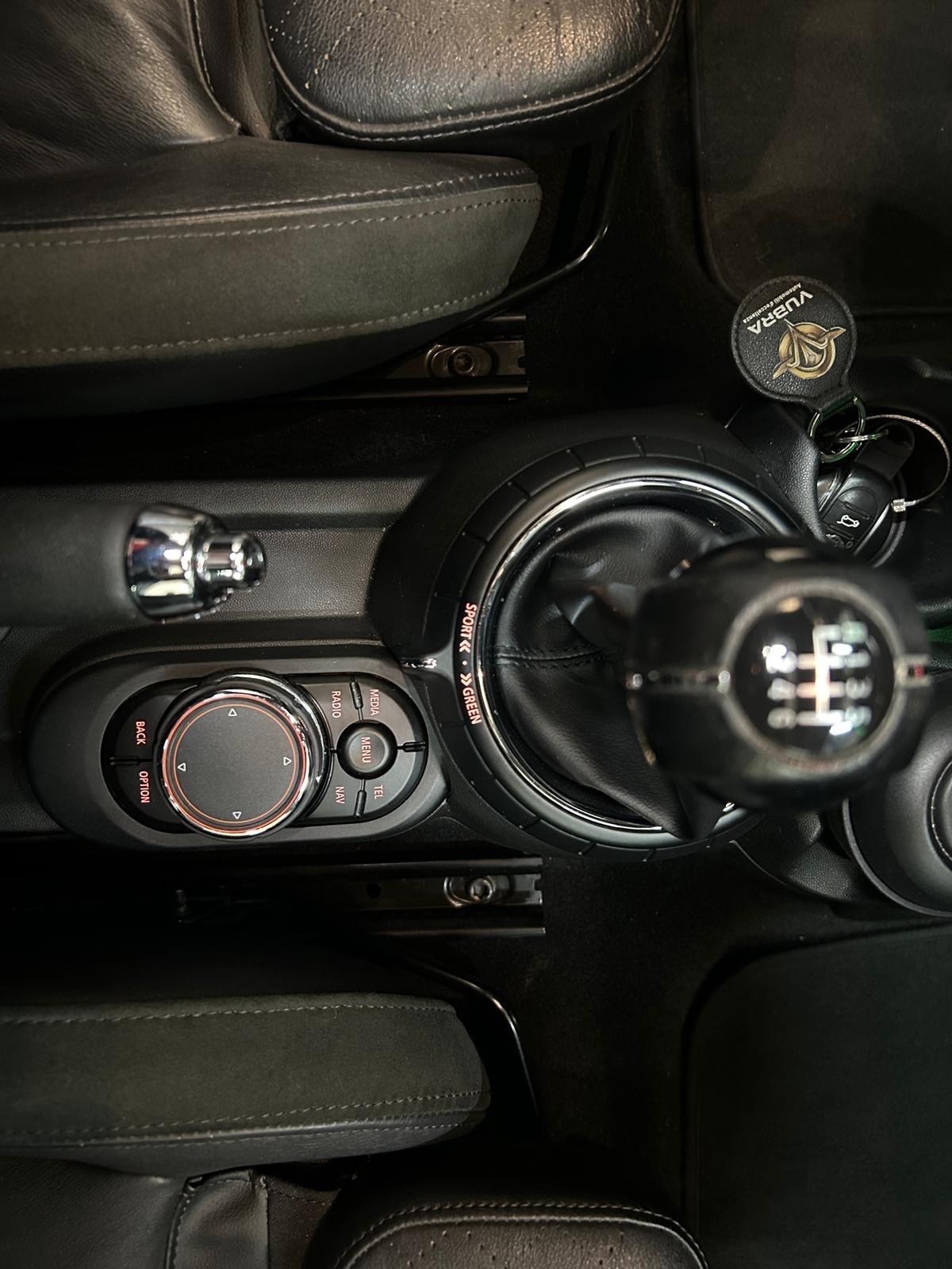 Mini 2.0 Cooper SD Business XL