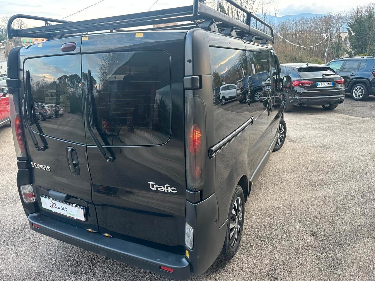 Renault Trafic T27 1.9 dCi/90 PC-TN Passenger Luxe NEOPATENTATI 9 POSTI